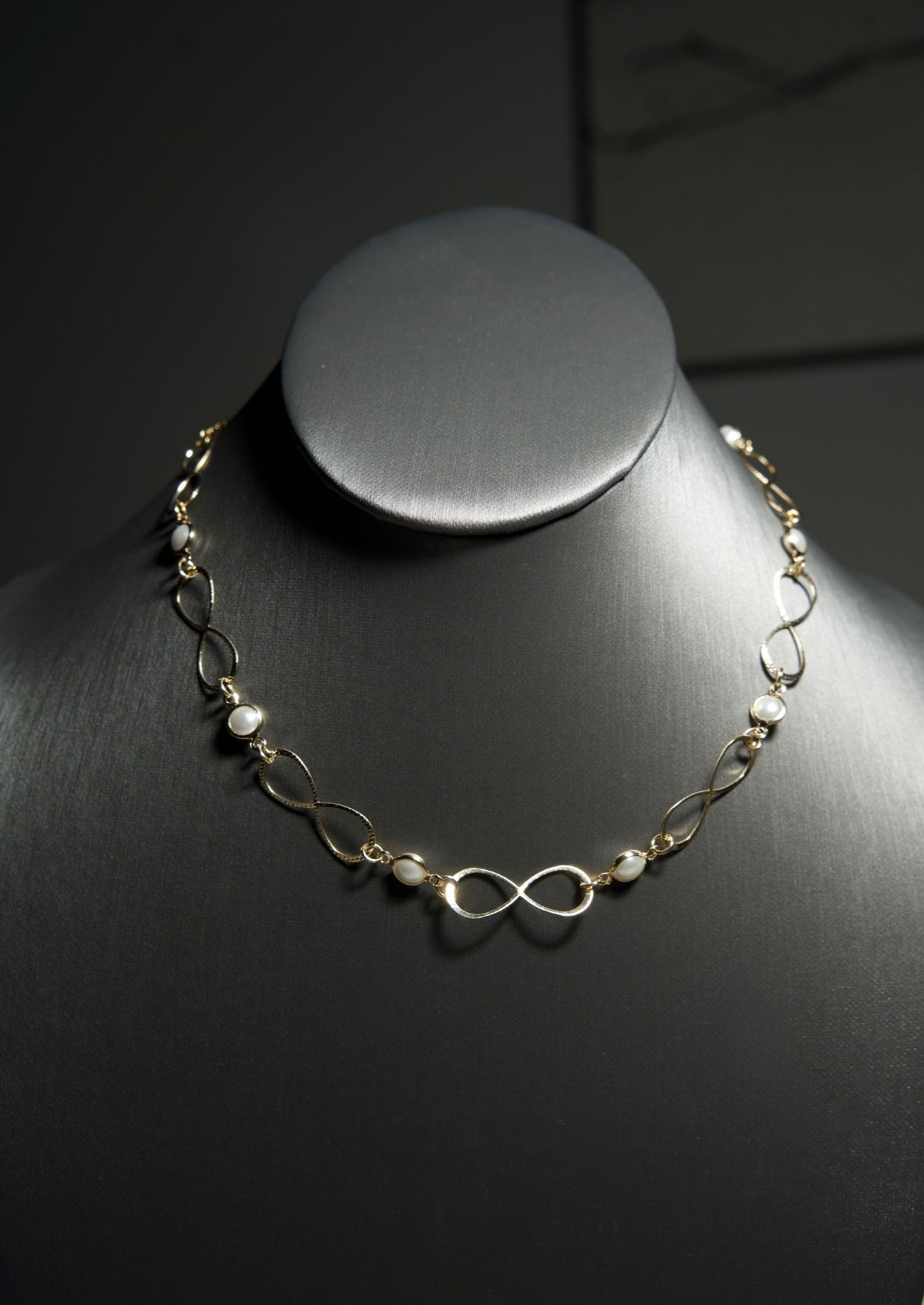 SD Pearl Infinity Necklace NEW ARRIVALS