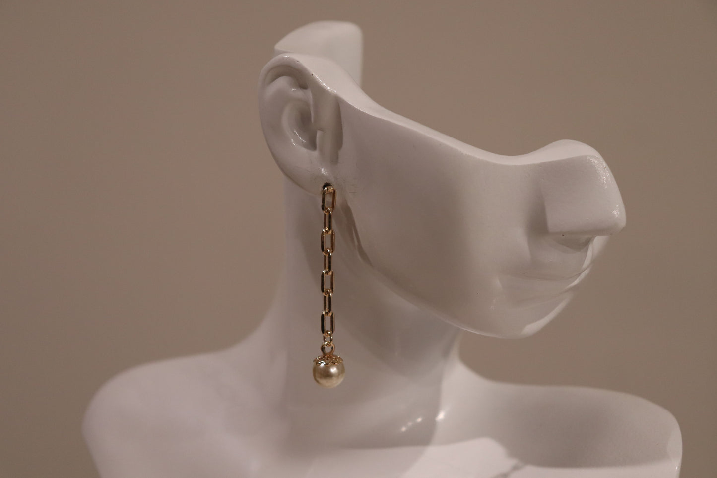 SD Chain and Pearl Earrings