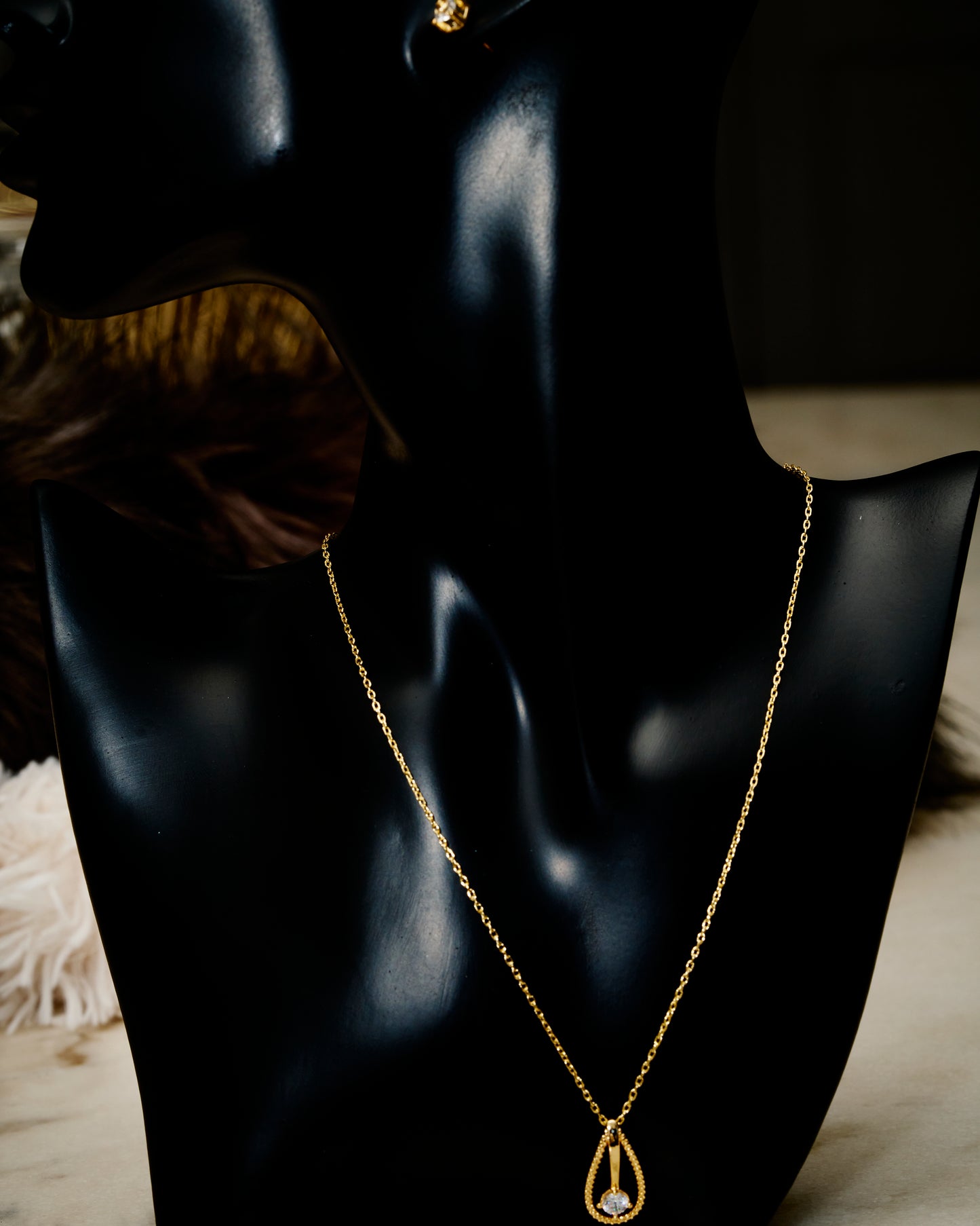 SD Oval Necklace Set