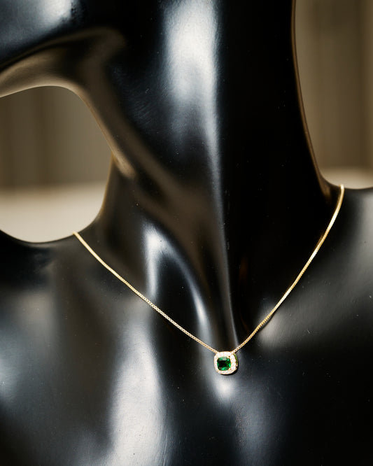 Squared Green Gemstone A Diamond Cluster Necklace